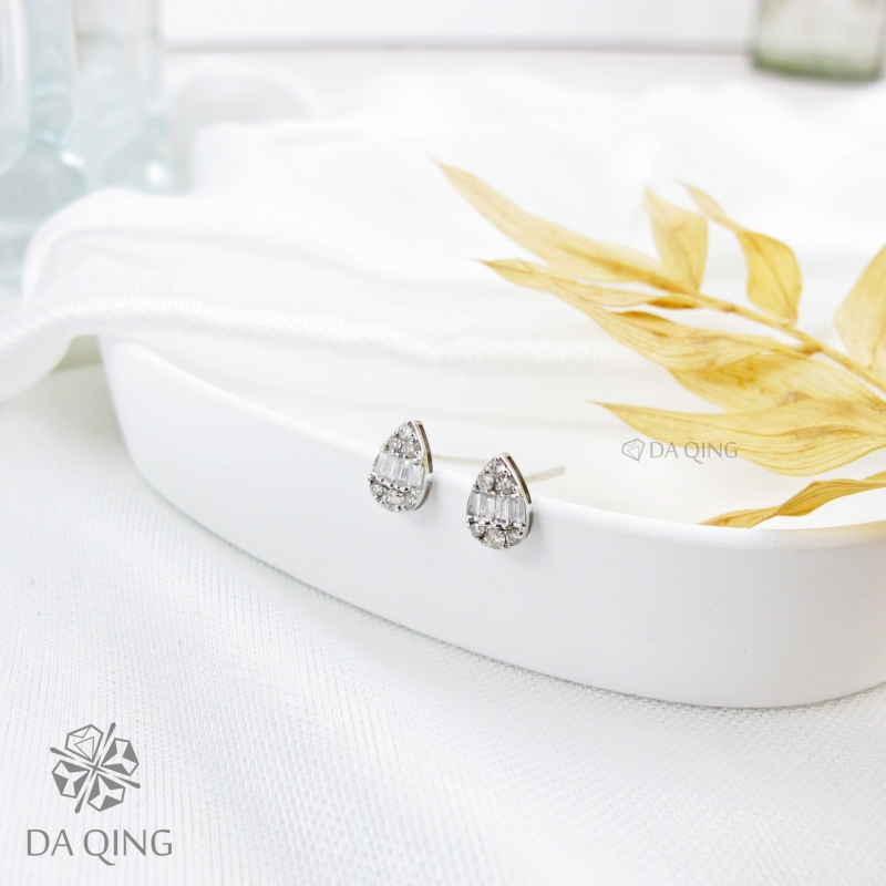 18K水滴梯鑽耳環