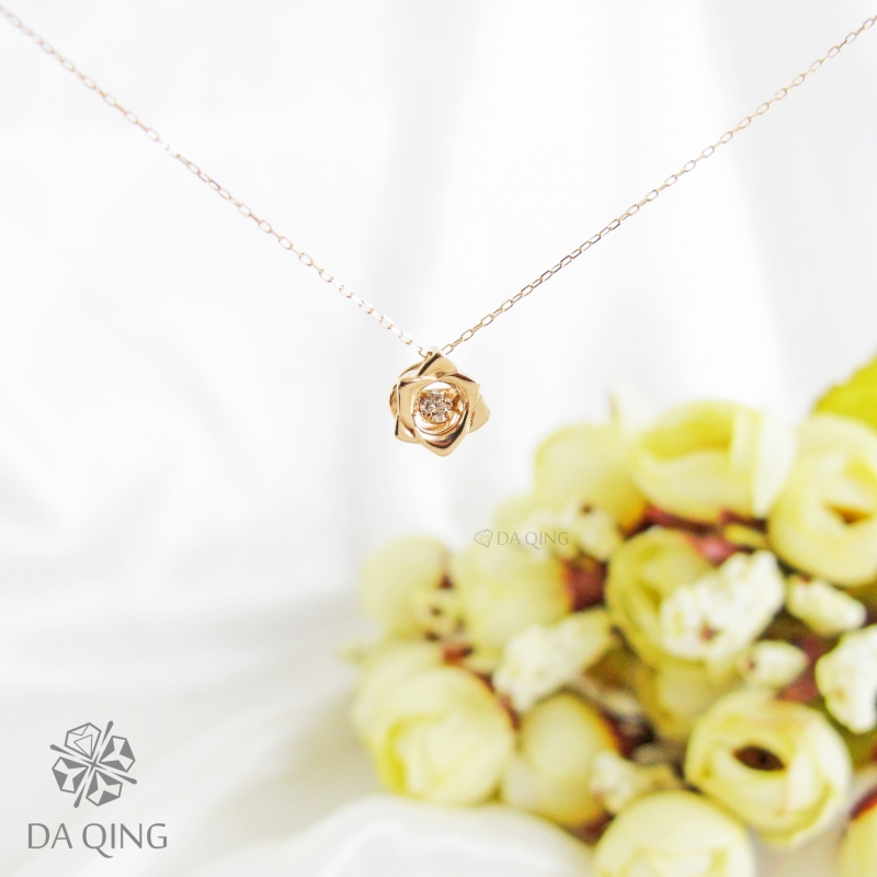 18K小太陽閃動鑽石項鍊