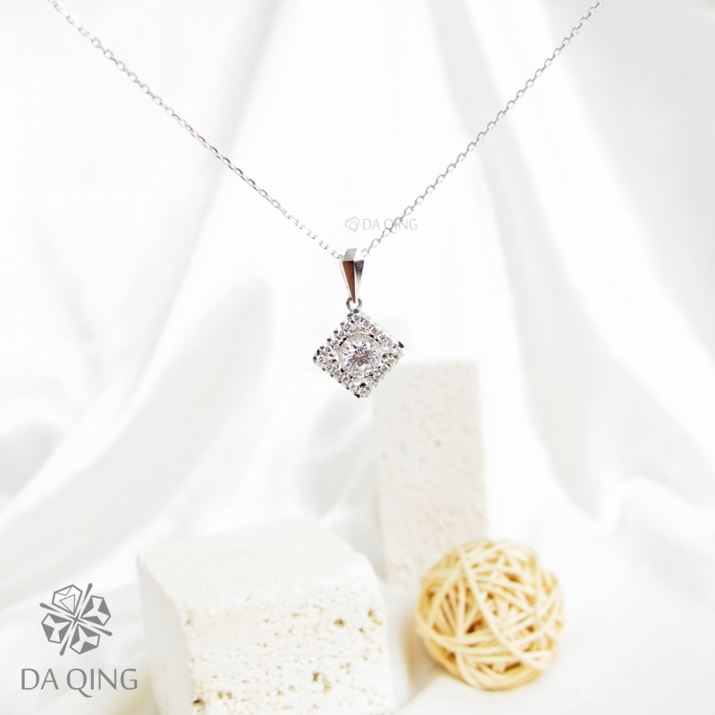 18K放大款菱型項鍊 